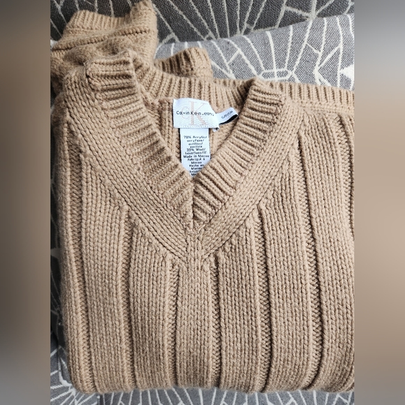 CK mens sweater - Picture 8 of 8